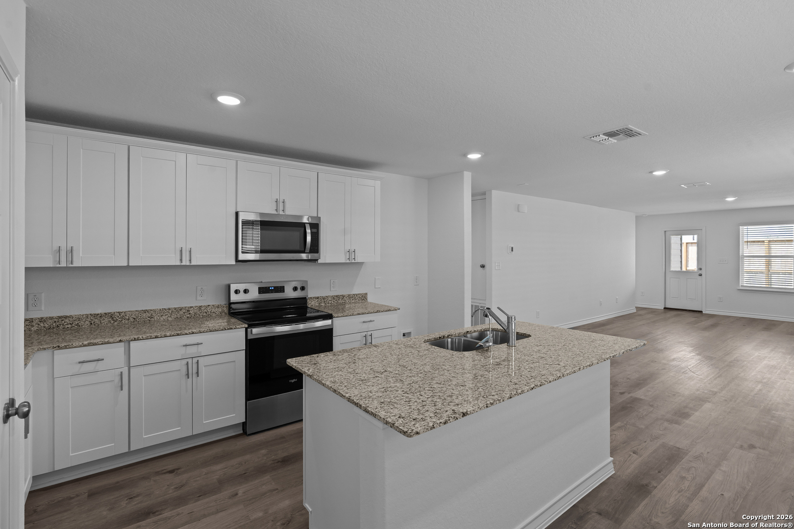 947 Bluegrass Point New Braunfels TX 78130