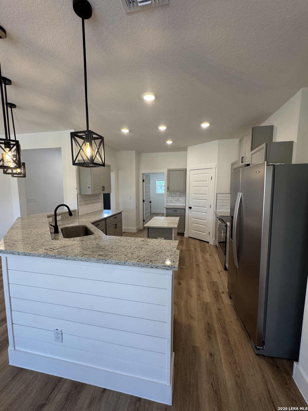 2000 Owens Avenue Three Rivers TX 78071