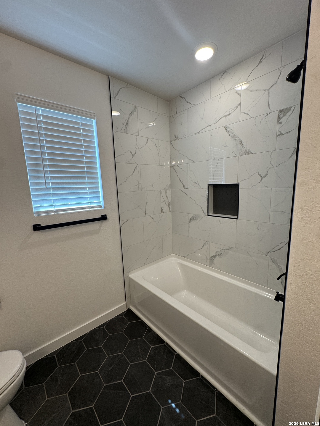 2000 Owens Avenue Three Rivers TX 78071