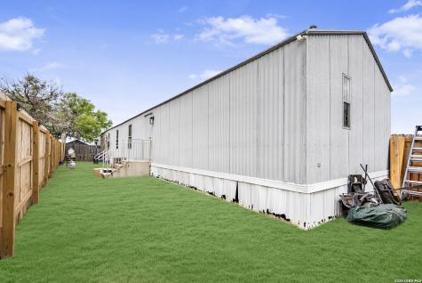 5014 Donner Lake San Antonio TX 78223