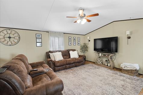 5014 Donner Lake San Antonio TX 78223