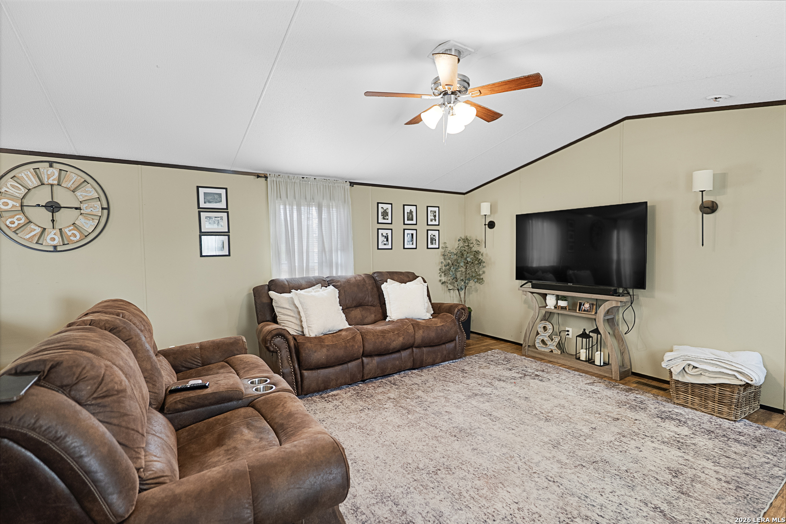 5014 Donner Lake San Antonio TX 78223