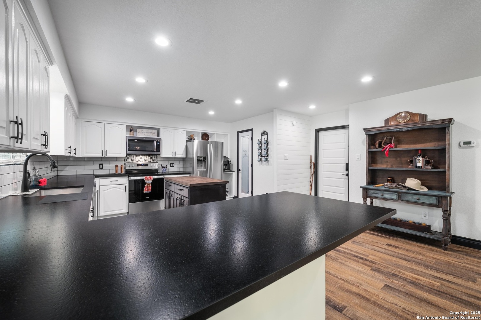 113 Timberlake Kingsland TX 78639