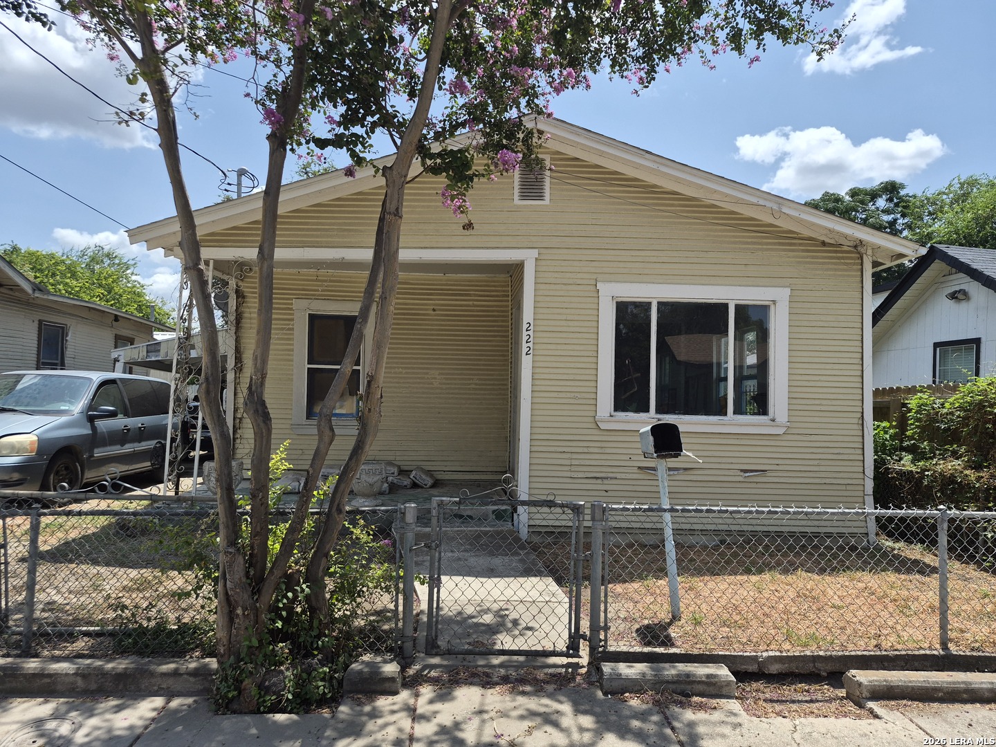 222 Sonora San Antonio TX 78204