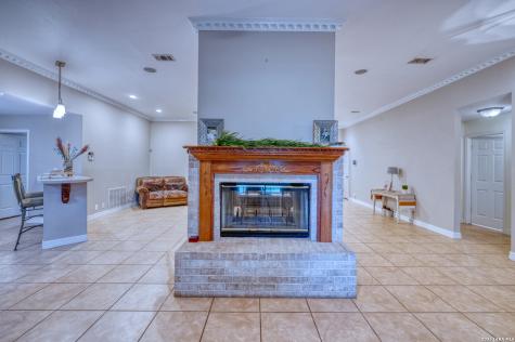 633 Sunrise Avenue Uvalde TX 78801