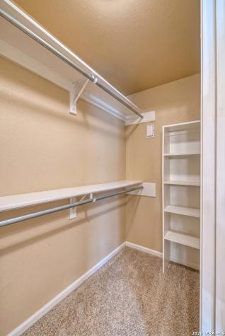 633 Sunrise Avenue Uvalde TX 78801