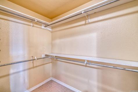 633 Sunrise Avenue Uvalde TX 78801