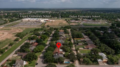 633 Sunrise Avenue Uvalde TX 78801