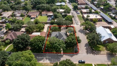 633 Sunrise Avenue Uvalde TX 78801