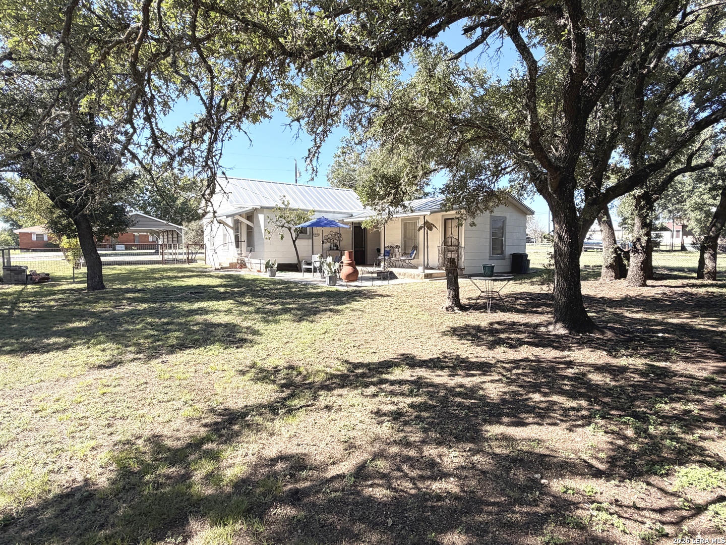 162 N Third Street Harper TX 78631