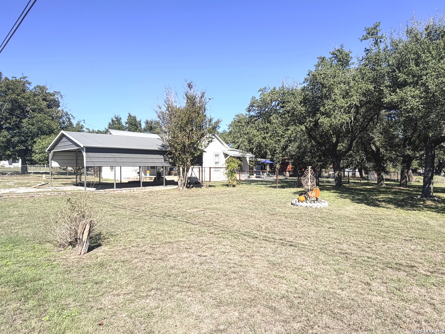 162 N Third Street Harper TX 78631