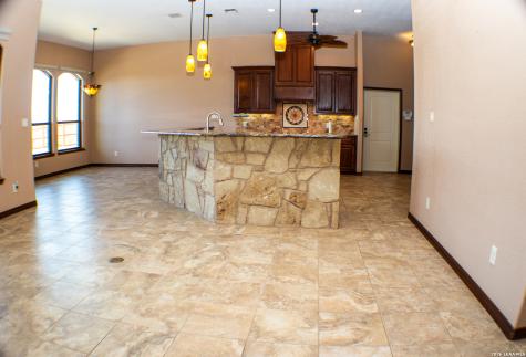 201 Abrego Lake Floresville TX 78114