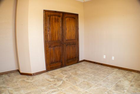 201 Abrego Lake Floresville TX 78114