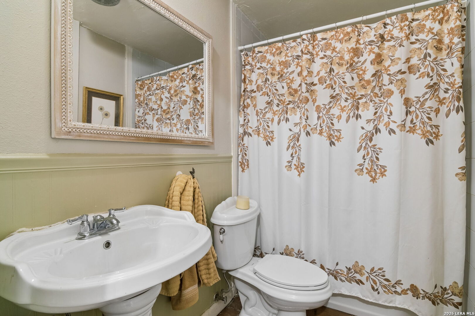 5631 Wood Climb Street San Antonio TX 78233