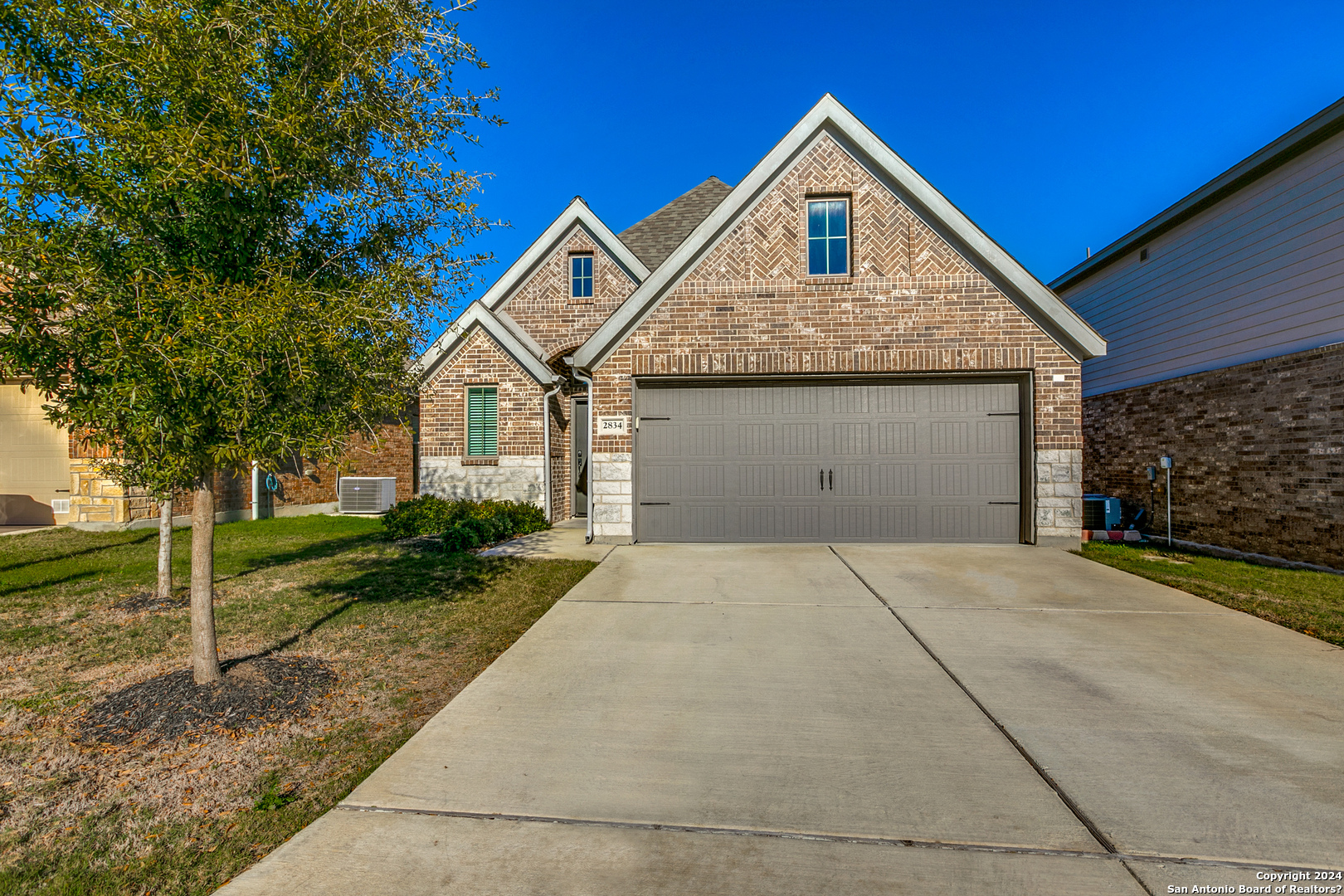 2834 High Castle San Antonio TX 78245