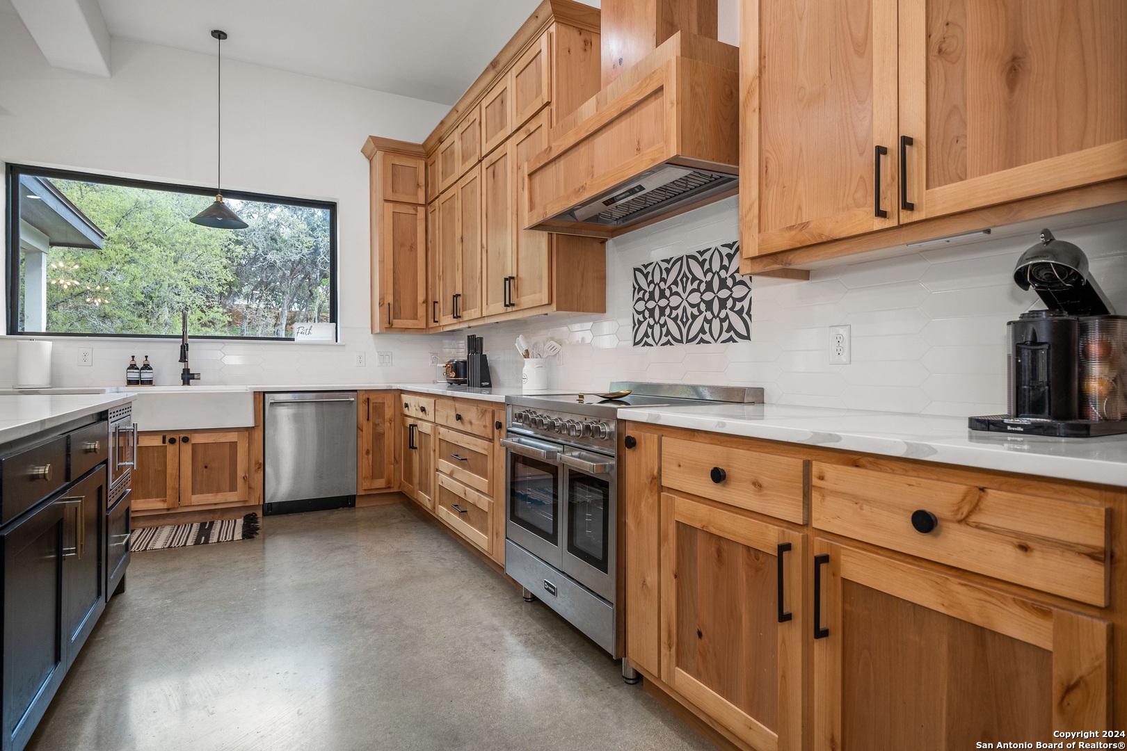 211 Spacious Sky San Antonio TX 78260