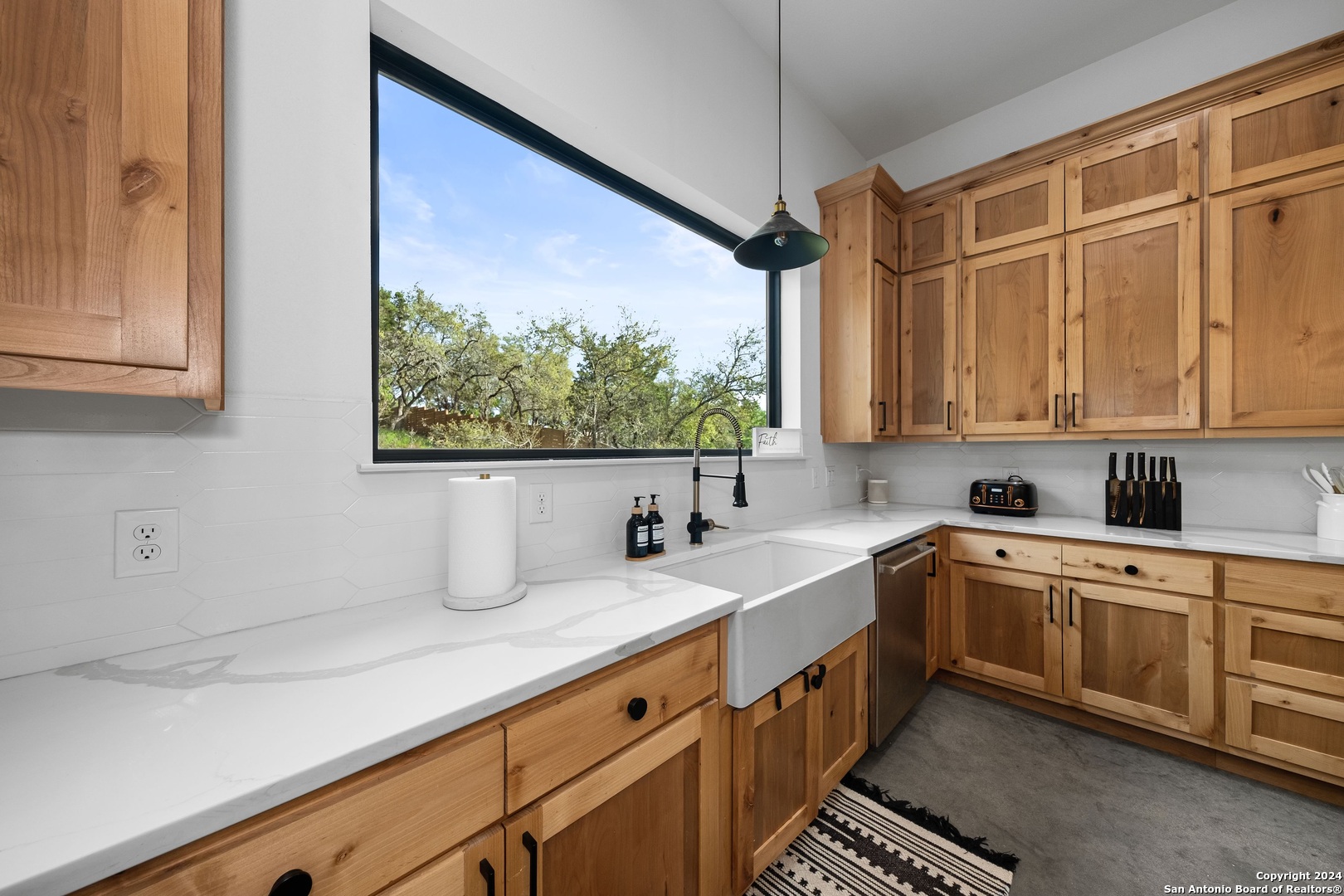 211 Spacious Sky San Antonio TX 78260