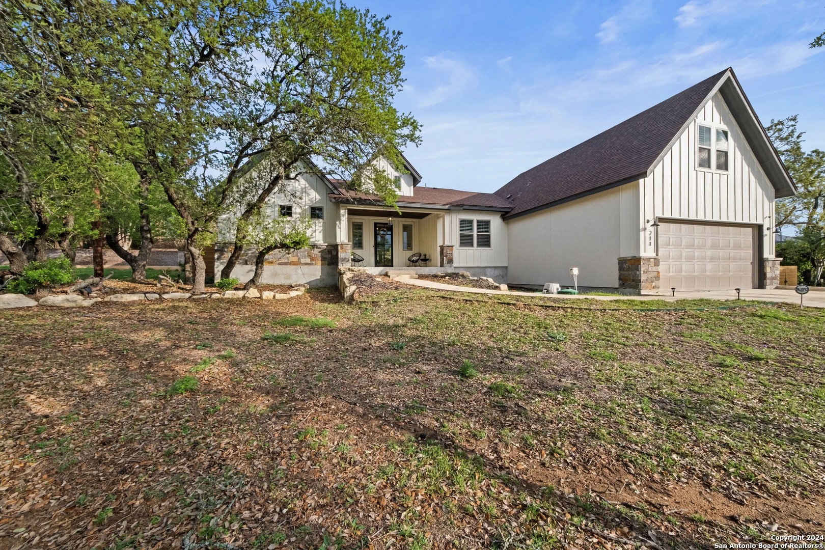 211 Spacious Sky San Antonio TX 78260