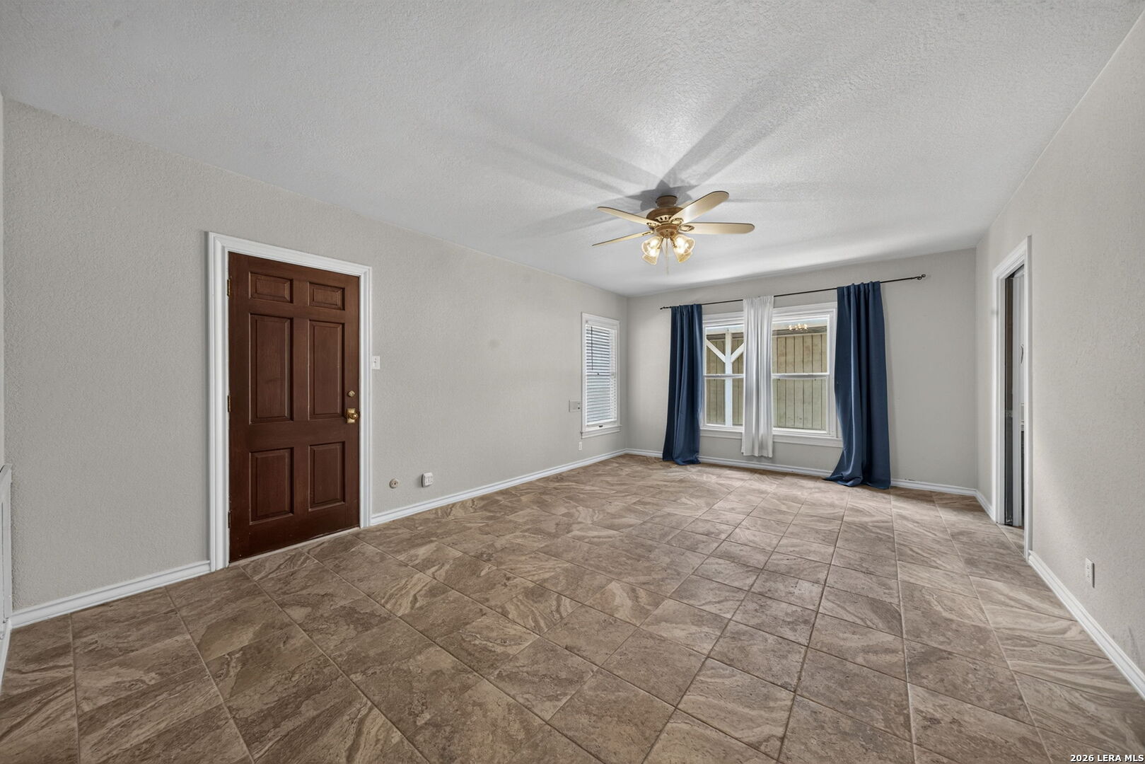 2634 County Road 4713 Lacoste TX 78039