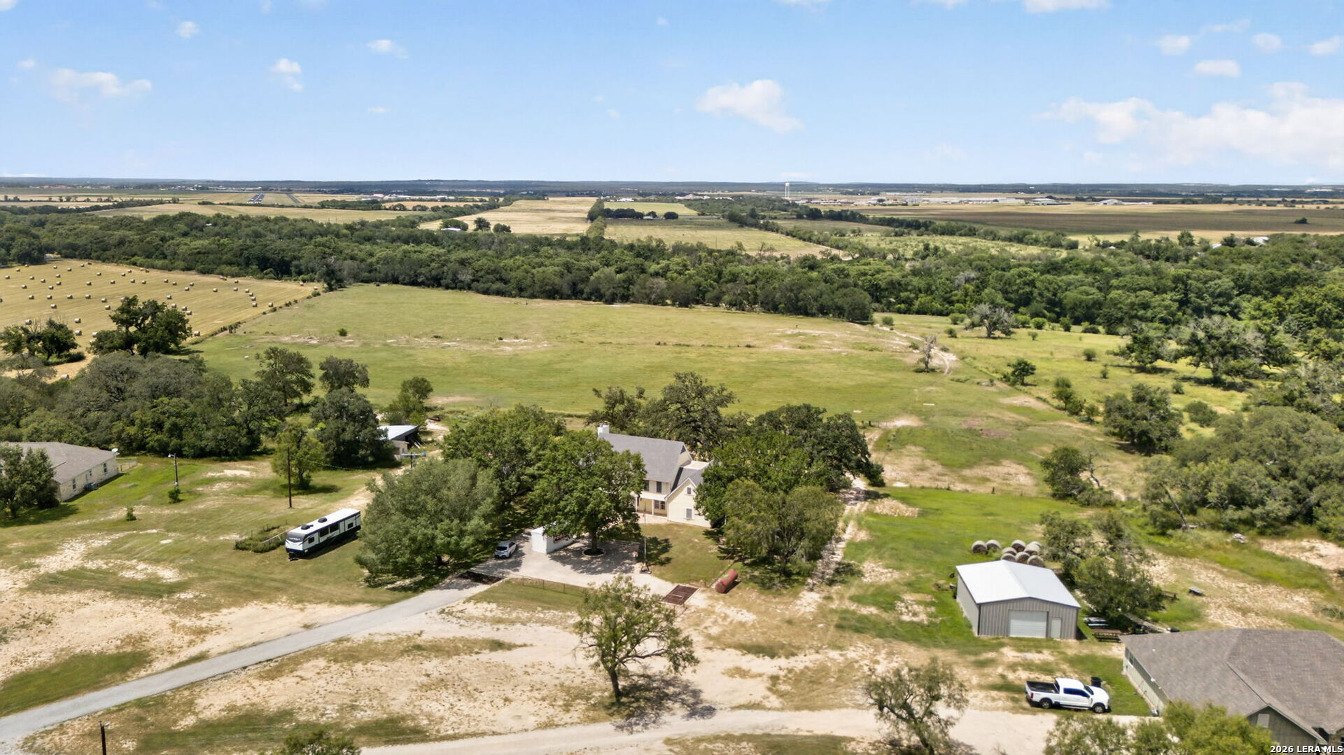 2634 County Road 4713 Lacoste TX 78039