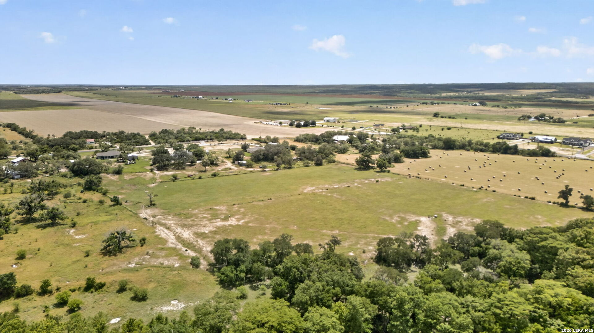 2634 County Road 4713 Lacoste TX 78039