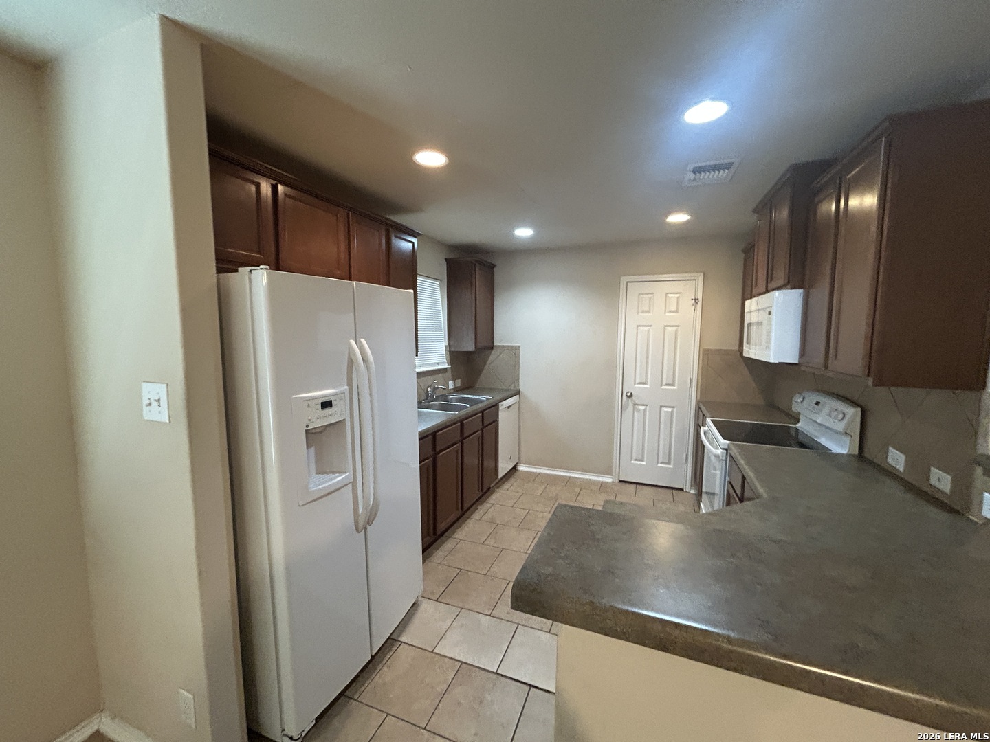 3518 Glacier Lake San Antonio TX 78222