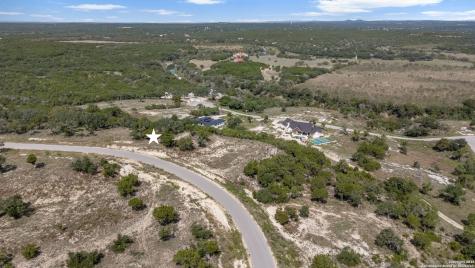 927 Enchanted View Canyon Lake TX 78133
