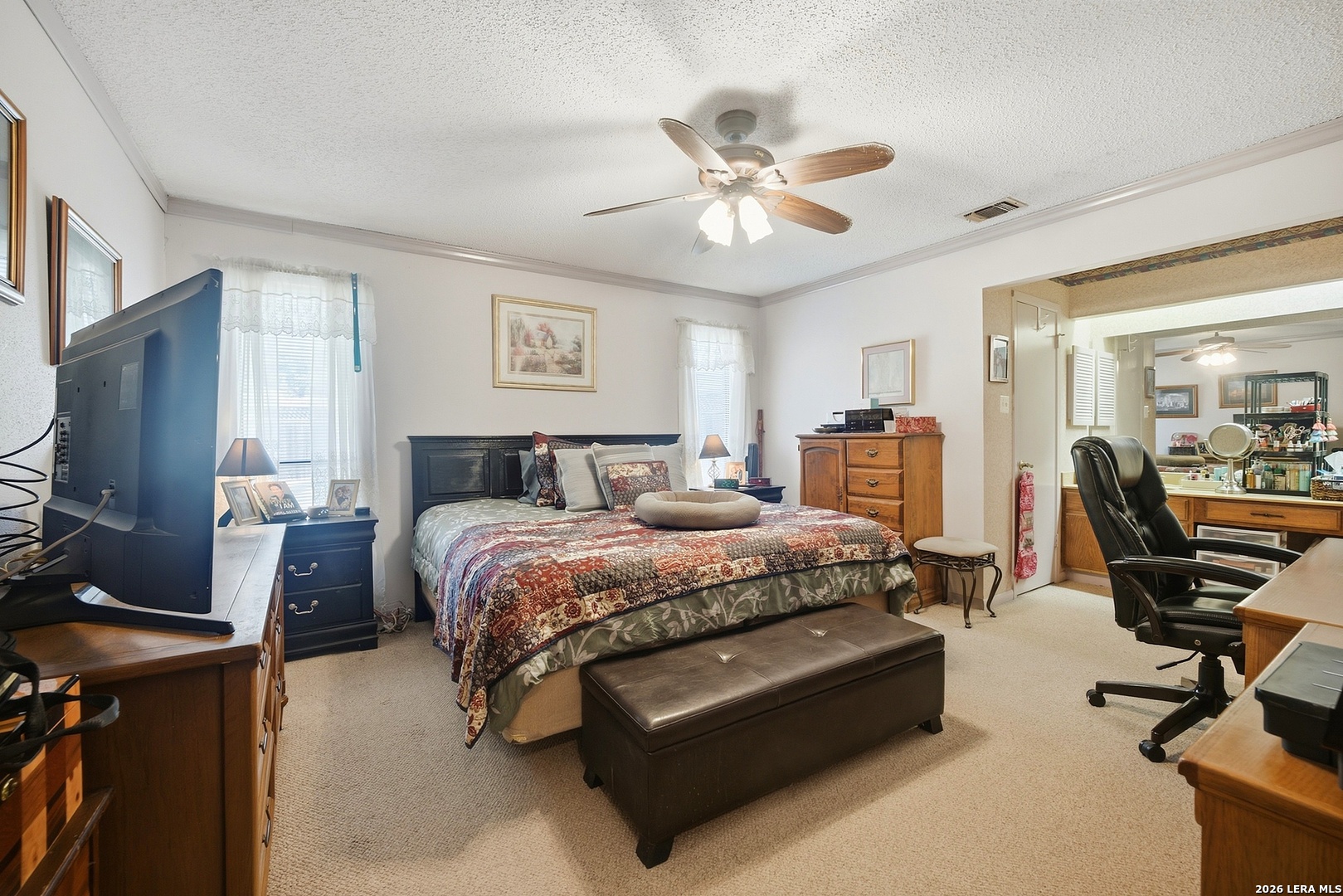 2747 Knoll Tree Street San Antonio TX 78247