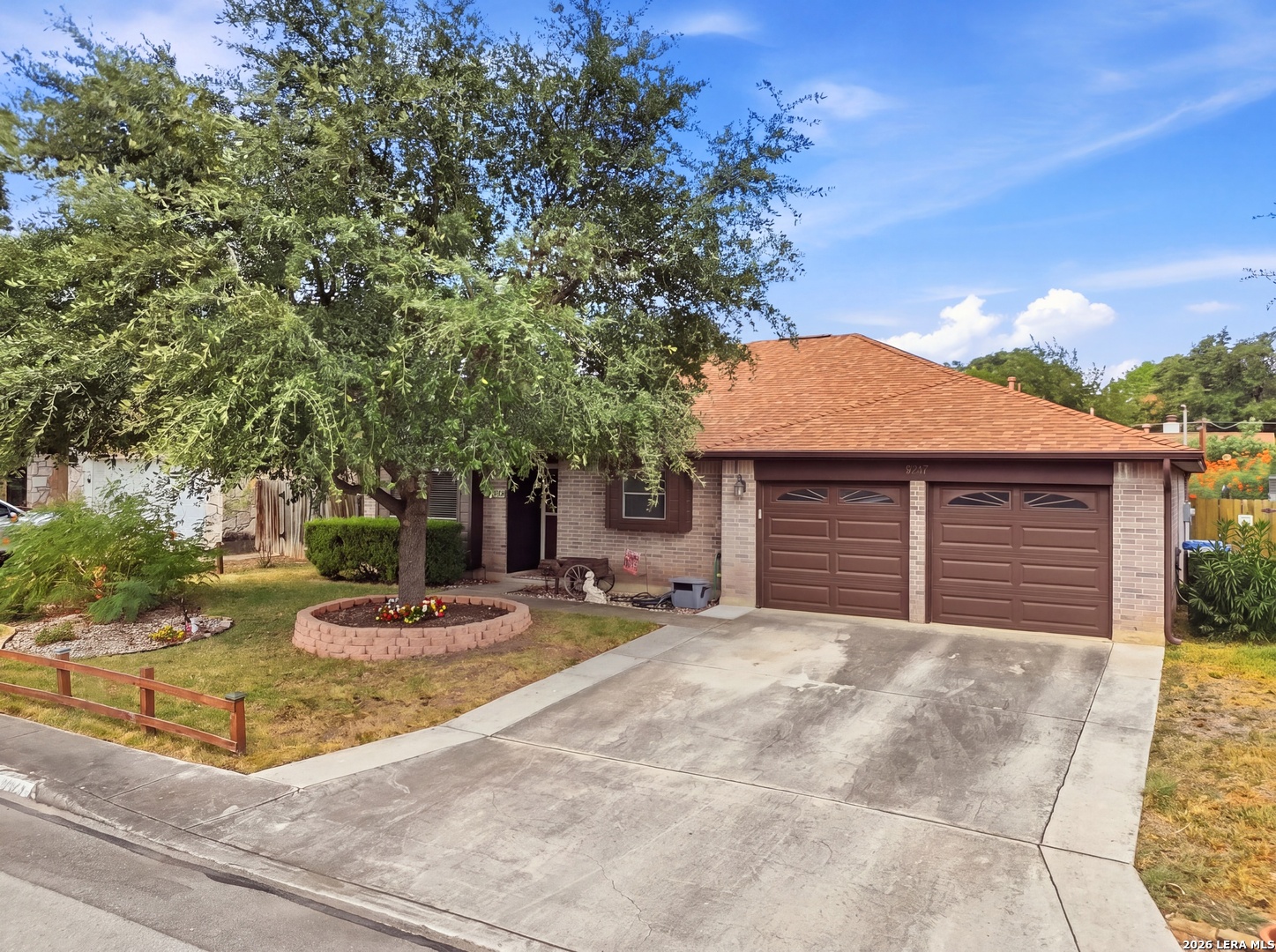2747 Knoll Tree Street San Antonio TX 78247