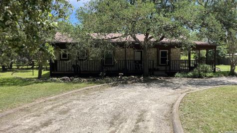 650 Wild Turkey Run New Braunfels TX 78132