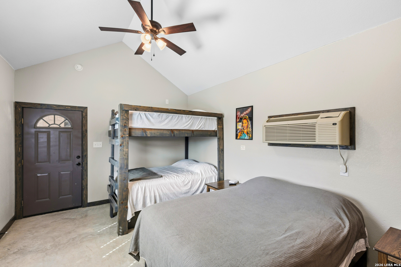1723 Mountain Valley Concan TX 78838