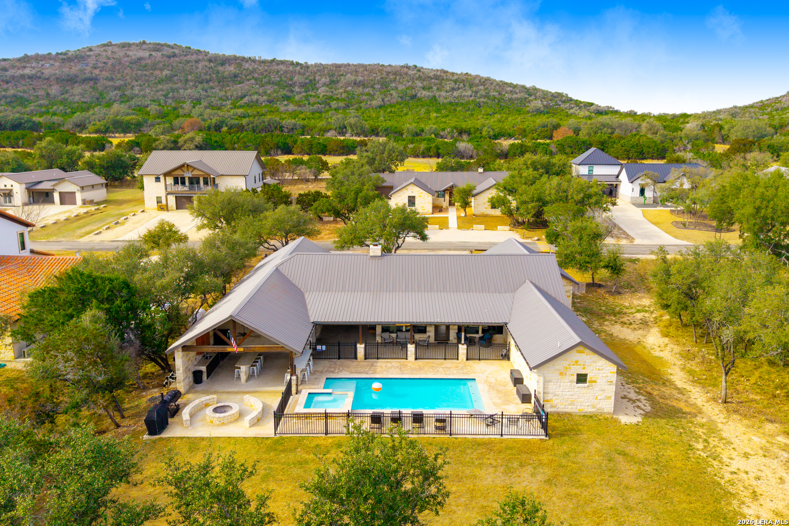 1723 Mountain Valley Concan TX 78838