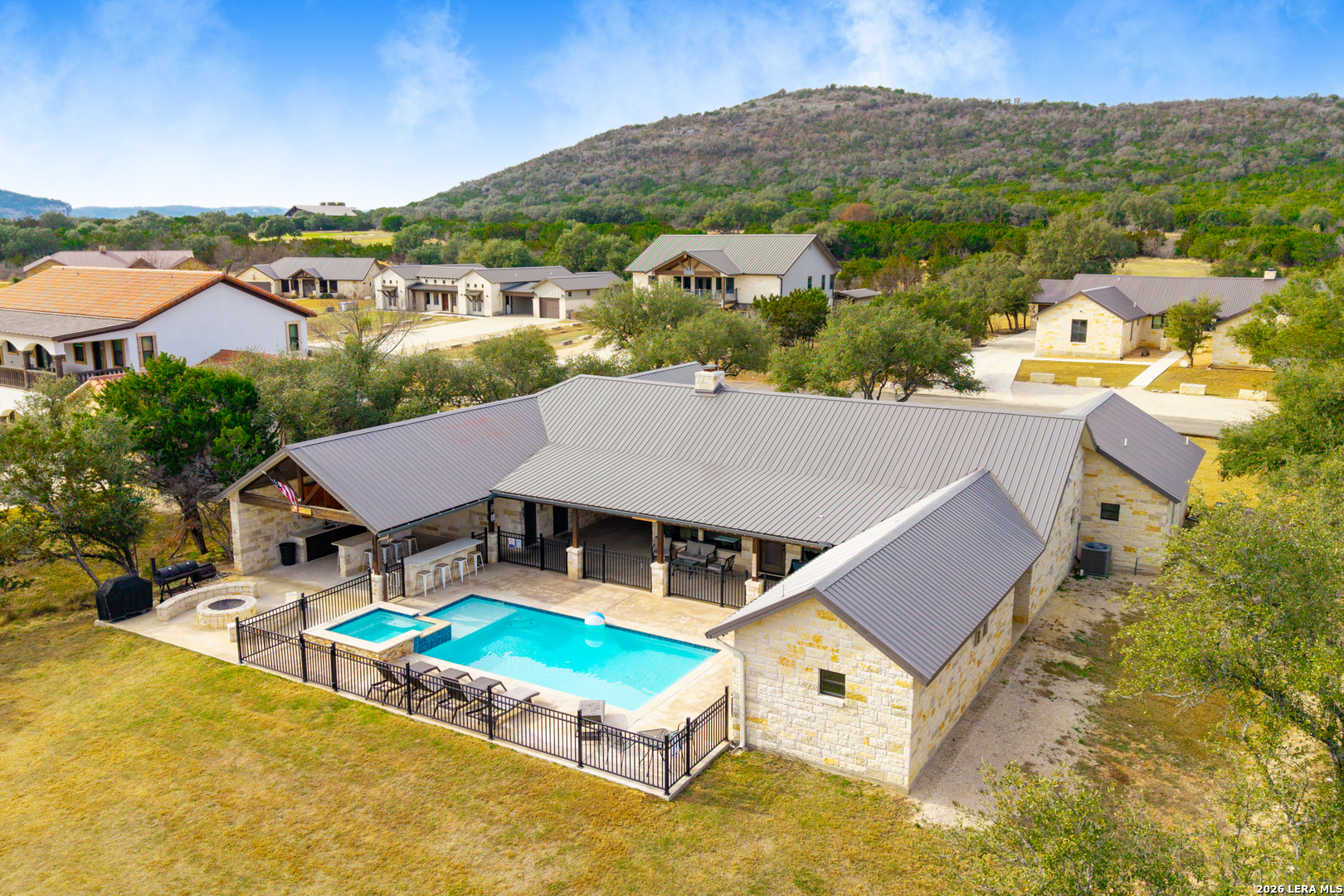 1723 Mountain Valley Concan TX 78838