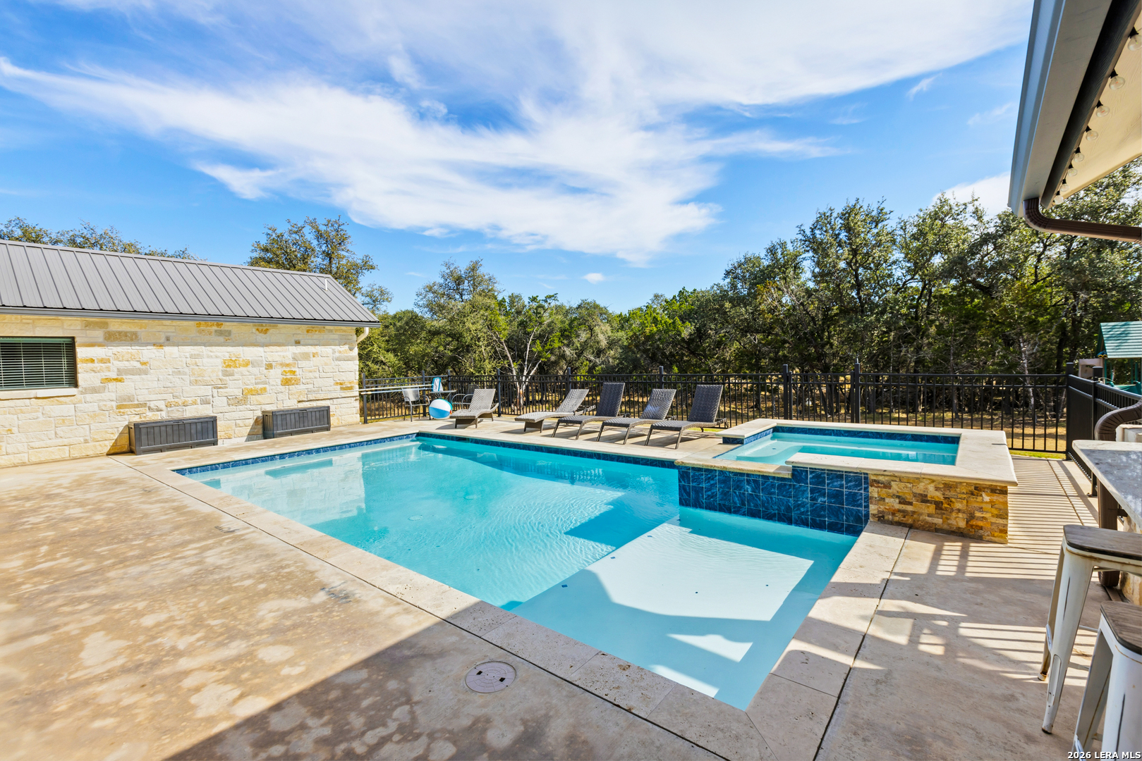 1723 Mountain Valley Concan TX 78838