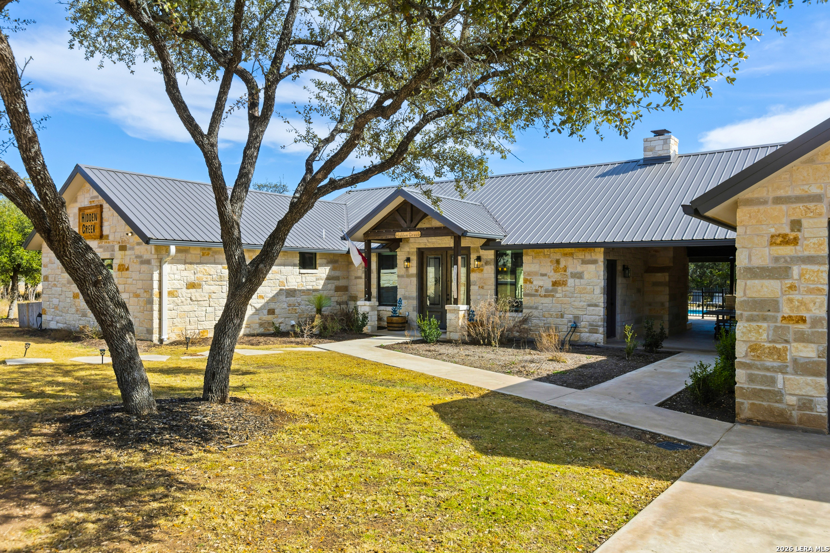 1723 Mountain Valley Concan TX 78838