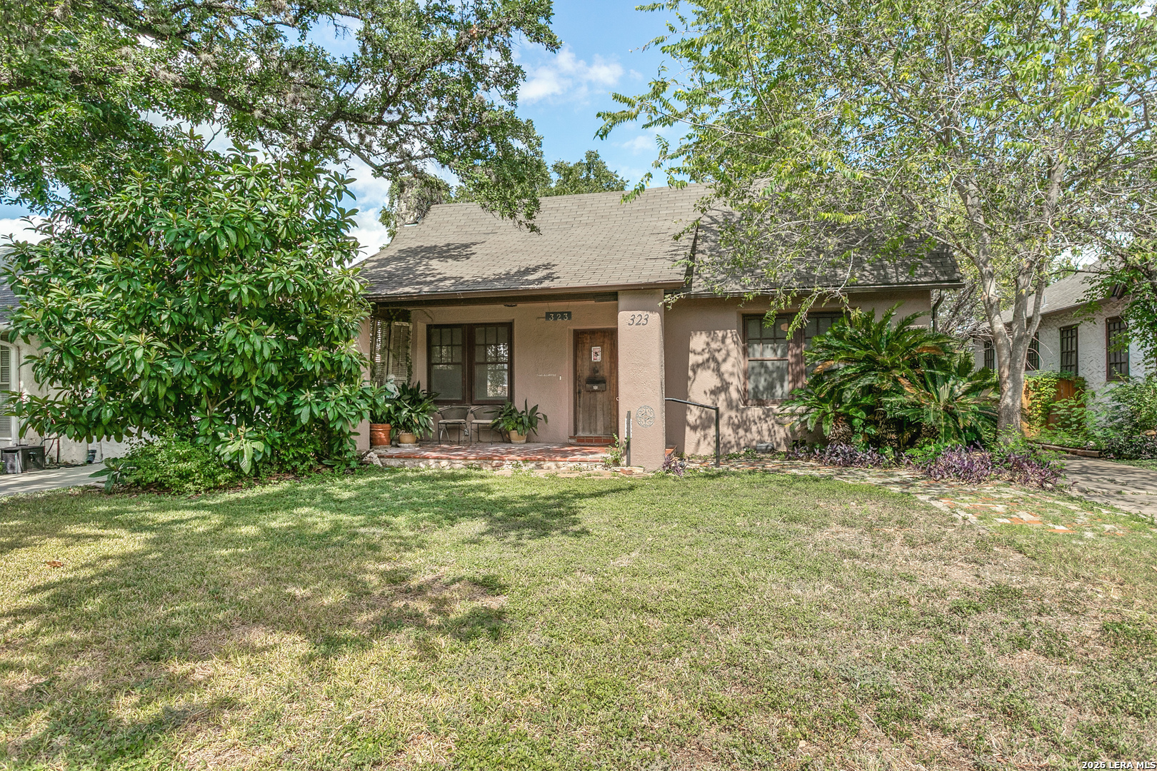 323 W Lullwood Avenue San Antonio TX 78212