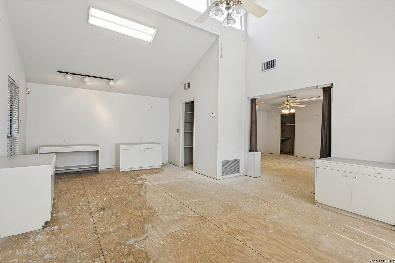 323 W Lullwood Avenue San Antonio TX 78212
