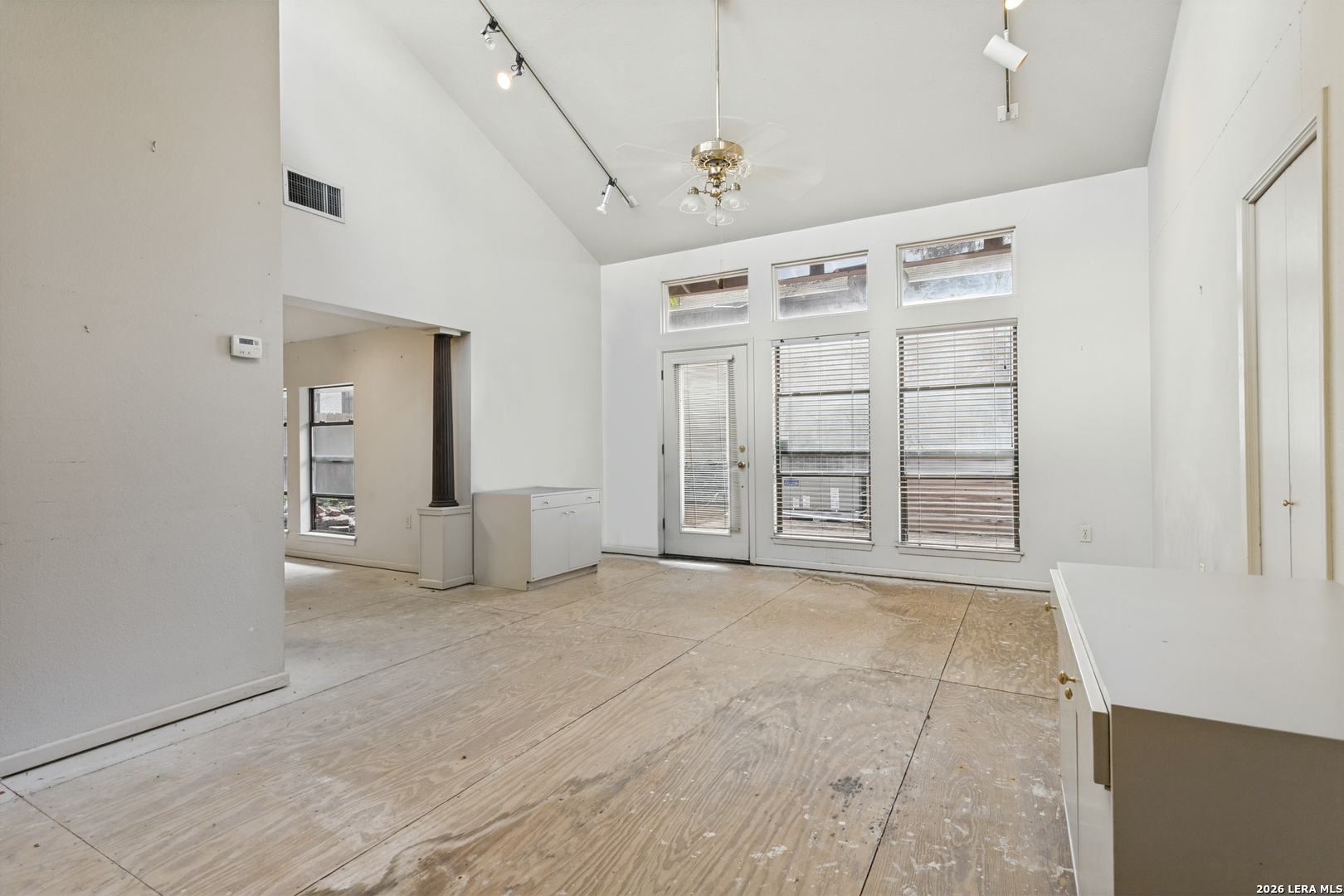 323 W Lullwood Avenue San Antonio TX 78212