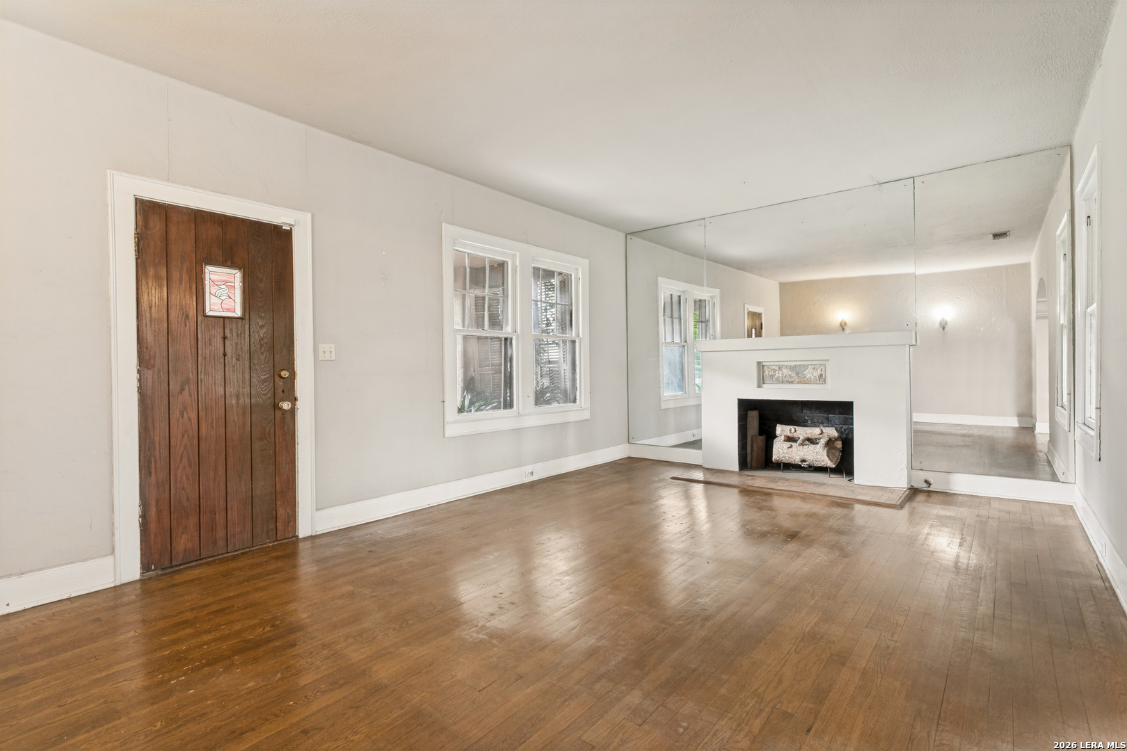 323 W Lullwood Avenue San Antonio TX 78212