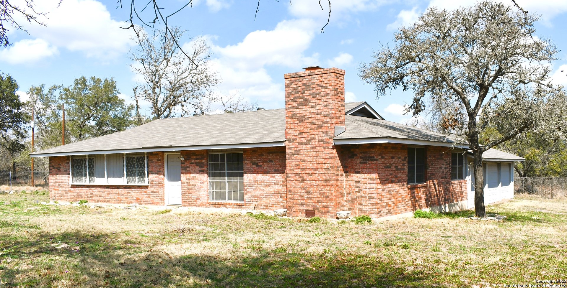 722 Woodcrest Road Somerset TX 78069