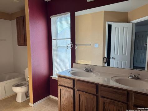 615 Lubbock New Braunfels TX 78132