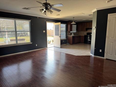 615 Lubbock New Braunfels TX 78132