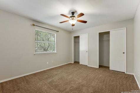 7842 Galaway Bay San Antonio TX 78240