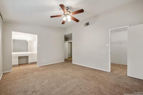 7842 Galaway Bay San Antonio TX 78240