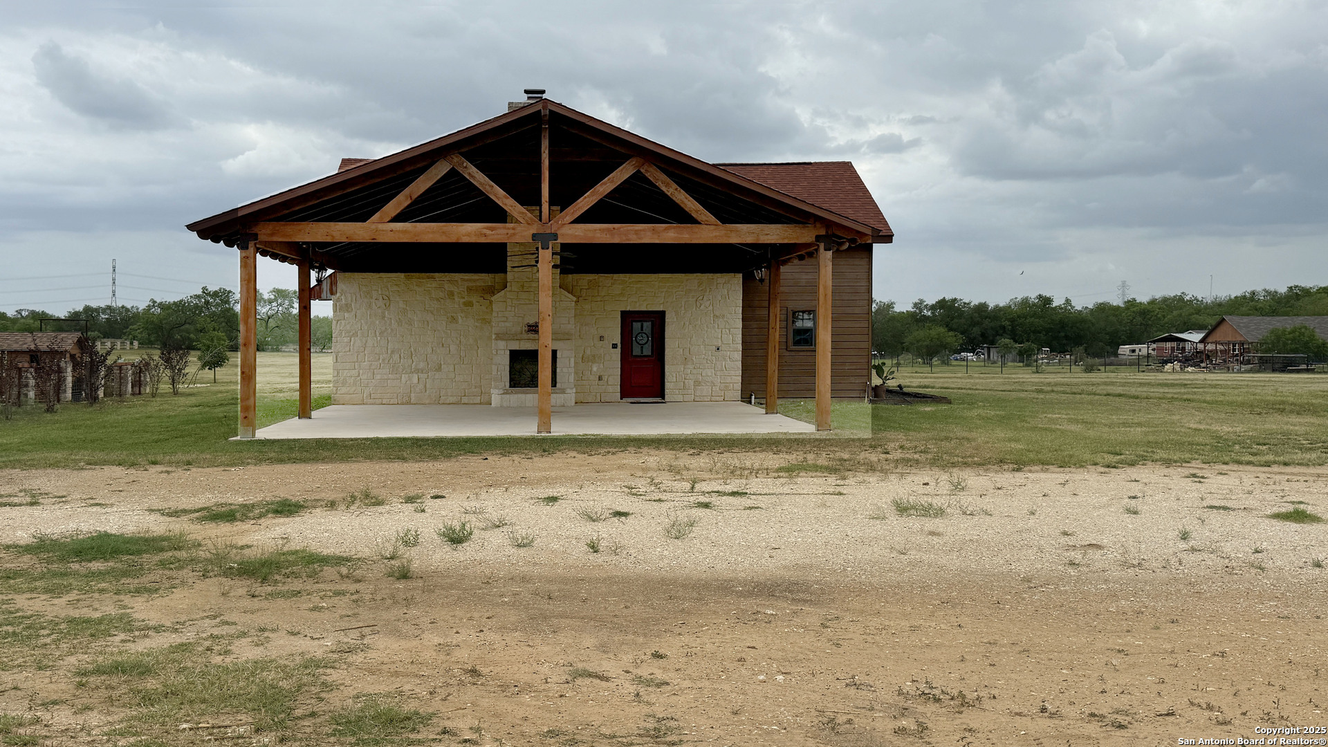 7274 Fm 327 Elmendorf TX 78112