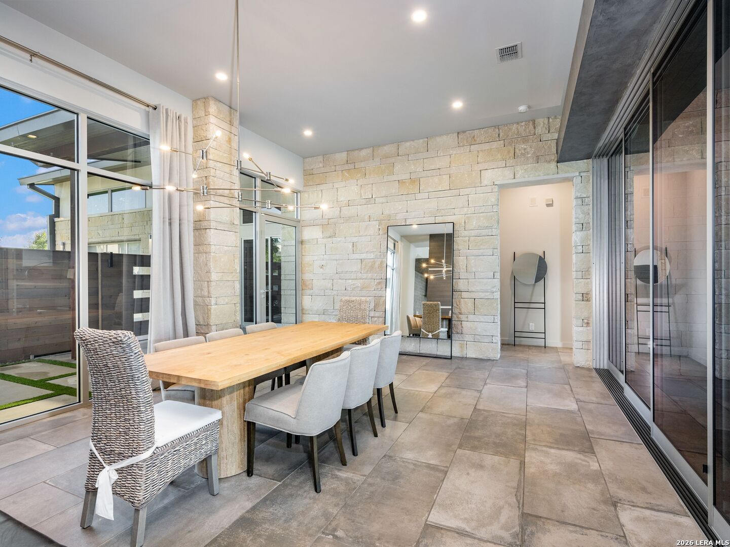 7203 Bella Rose San Antonio TX 78256