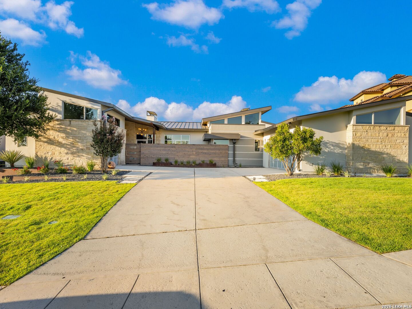 7203 Bella Rose San Antonio TX 78256