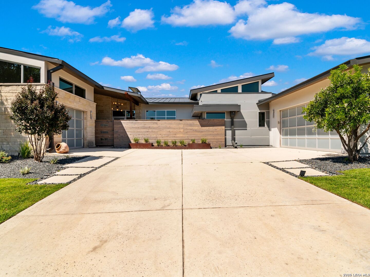 7203 Bella Rose San Antonio TX 78256