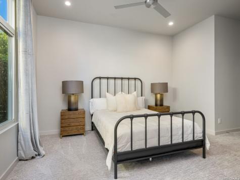 7203 Bella Rose San Antonio TX 78256