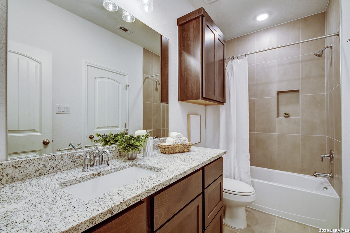 352 Caveside Drive Canyon Lake TX 78133